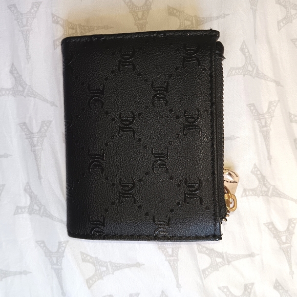 Juicy Couture Black Wallet With Gold Hardware - Picture 3 of 5